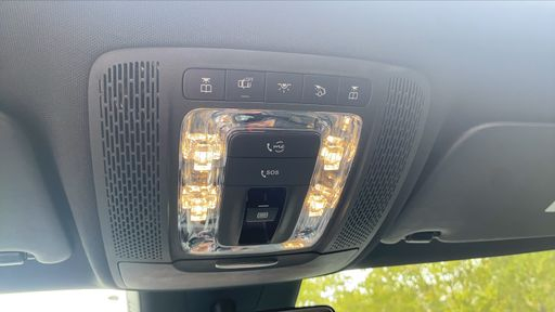 Mercedes Classe A 200 163 7G-DCT - Amg Line + – 2019 – 53175 km – Essence – Boîte Automatique — photo 6