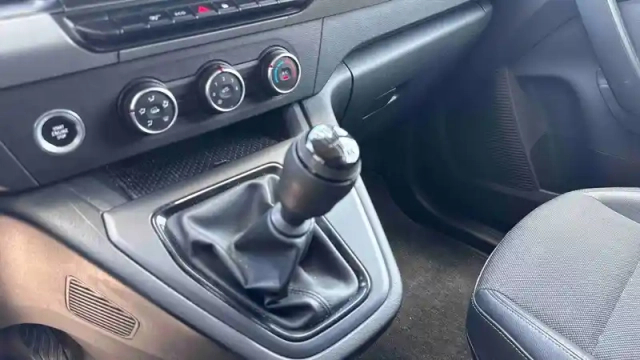 Renault Kangoo Van blue dci 95 — photo 19