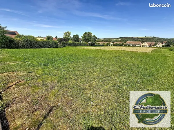 Terrain 704 m² Escolives-Sainte-Camille