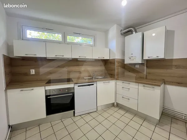 Appartement 2 pièces 64 m²