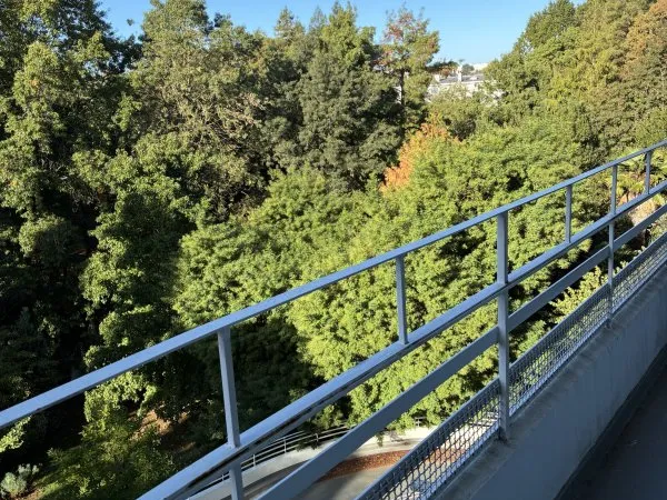 vends appartement T4 balcon cave et parking