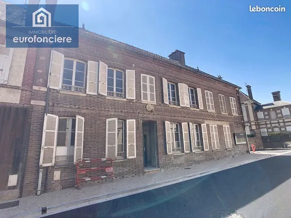Immeuble de rapport 7 pièces 138 m²