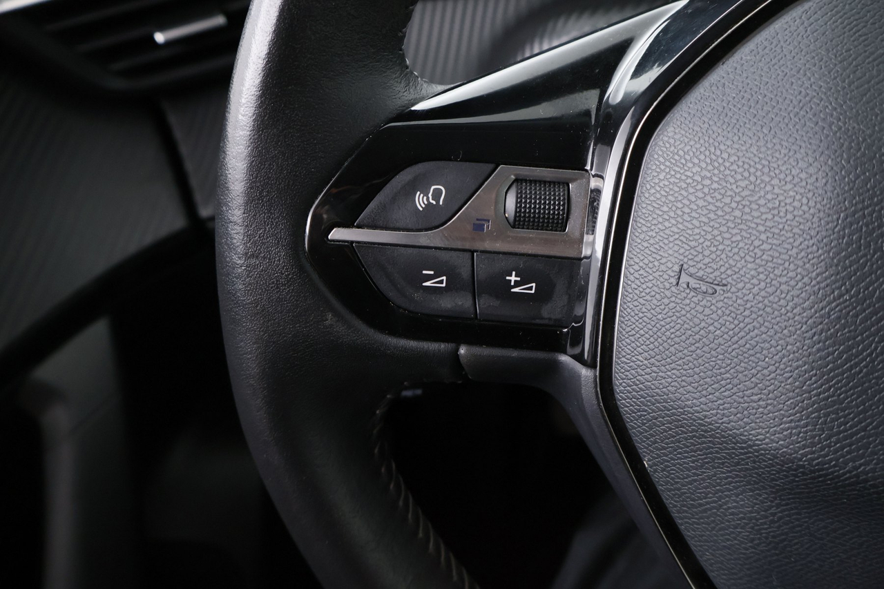 Peugeot 2008 — photo 20