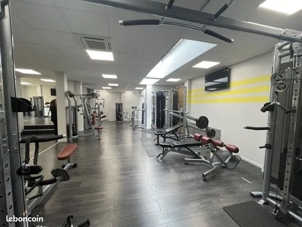 Boutique 298 m² MALAKOFF
