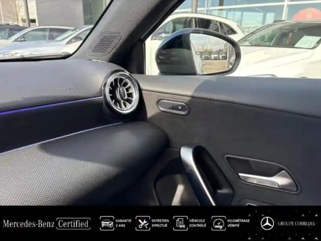 Mercedes Classe A 250 e hybride rechargeable 218ch amg line 8g-dct — photo 12