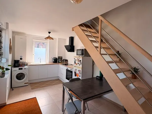 T2 DUPLEX 46 m² AVEC TERRASSE ET PARKING — SANTES (59211)