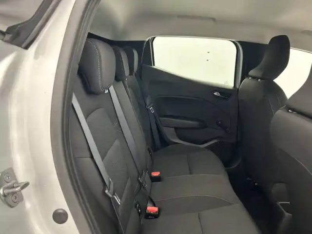 Renault Clio tce 90 — photo 25