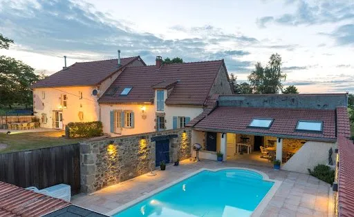 Chambre d'hôtes 15 pièces 130 m²