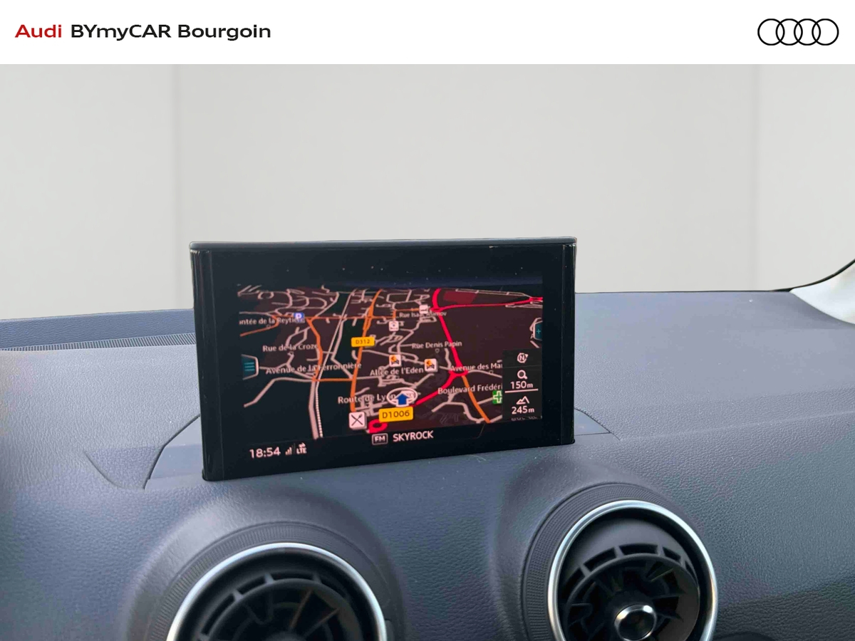 Audi Q2 35 TFSI COD 150 S tronic 7 — photo 15