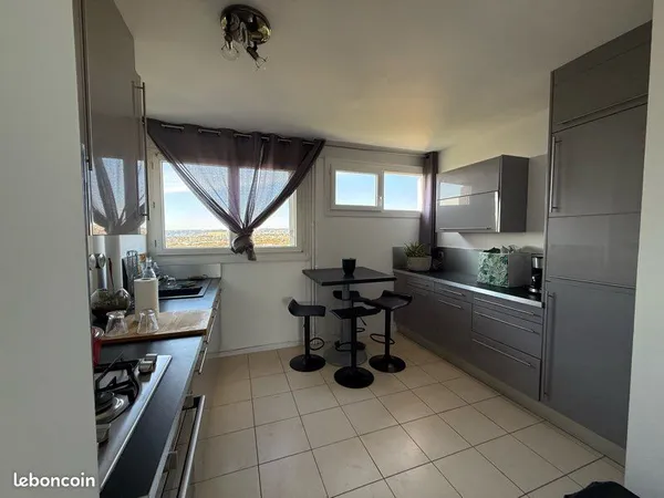 Location T3 meublé balcon