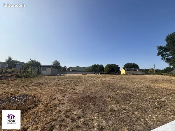 Terrain 2720 m² Petit-Auverné
