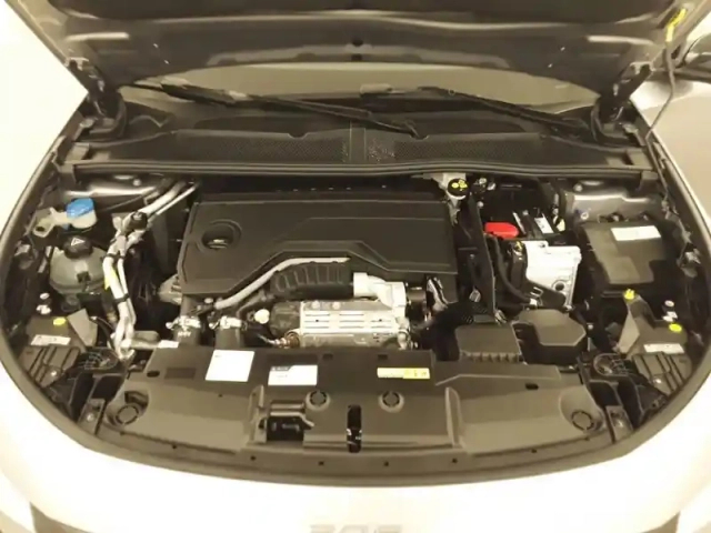 Peugeot 308 hybrid 145 e-dcs6 — photo 87