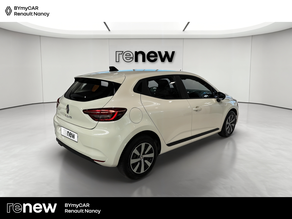 Renault Clio TCe 90 — photo 5