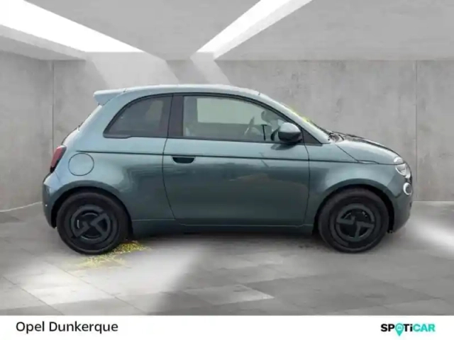 Fiat 500 e 118ch giorgio armani collectors edition my25 step 2 — photo 5