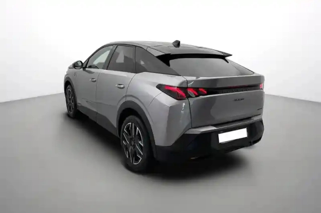 Peugeot 3008 hybrid 136 e-dcs6 — photo 4