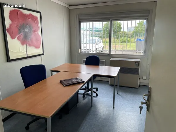 Bureau et espace de travail Location Vernouillet 12m² 250€