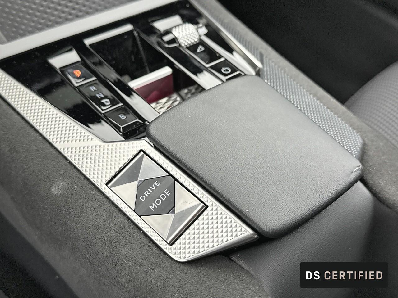 Ds Ds 4 hybride e-tense 225 eat8 performance line — photo 32