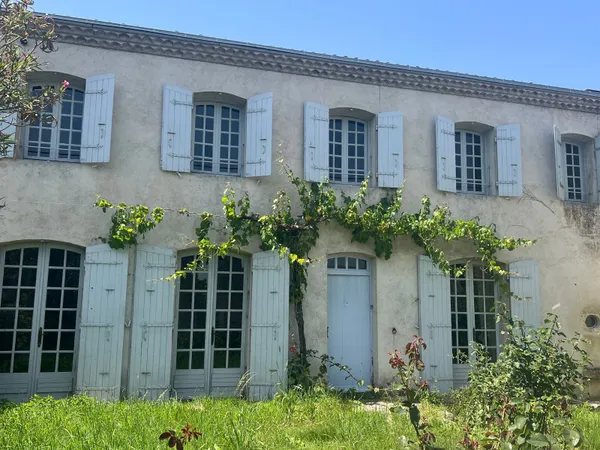 Maison 6 pièces 241 m²