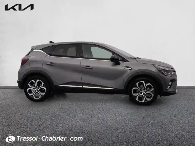 Renault Captur e-tech 145 - 21 intens — photo 6