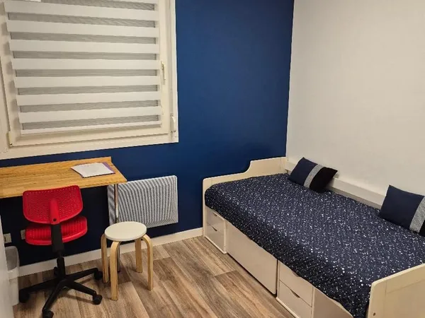 Studio 1 pièce 13 m²