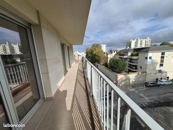Appartement 5 pièces 103 m²