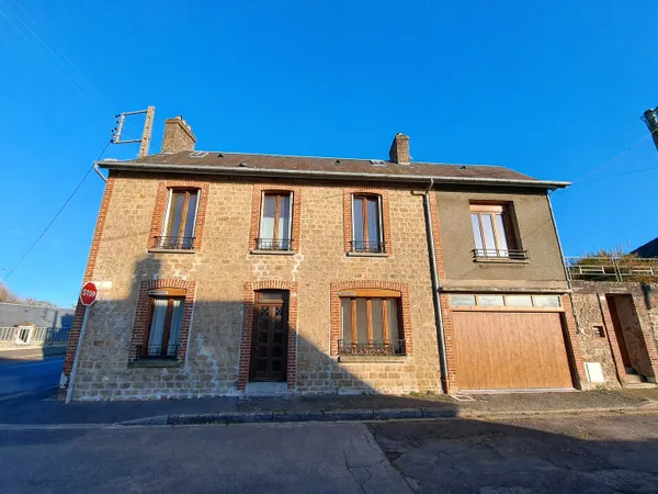 Maison centre-ville de LA FERTE MACE