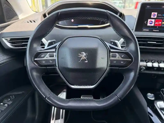 Peugeot 3008 1.2 puretech 130ch s&amp;s eat6 — photo 9