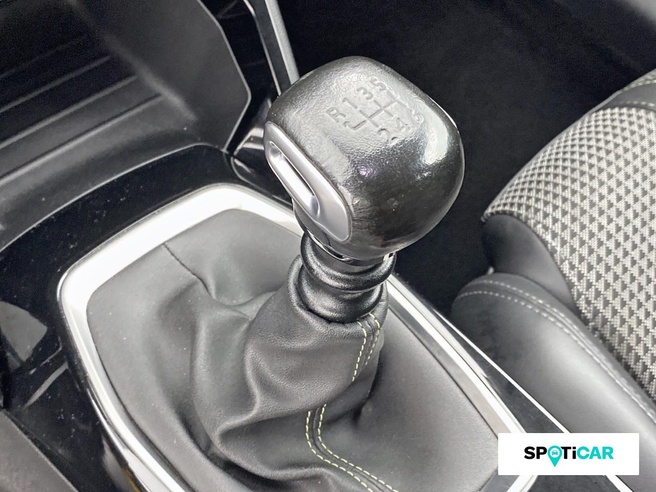 Peugeot 208 1.5 bluehdi 100ch s&s gt — photo 14