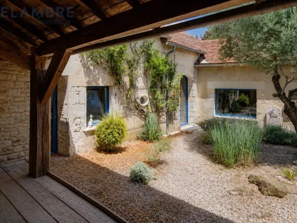 Maison 8 pièces 278 m²