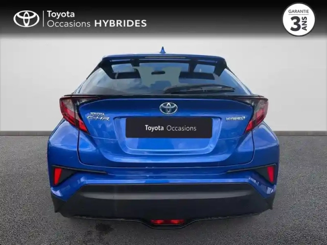 Toyota C-Hr 1.8 hybride 122ch dynamic e-cvt — photo 11