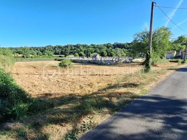 Terrain 2132 m²