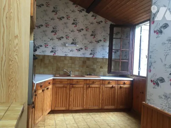 Immeuble 100 m²