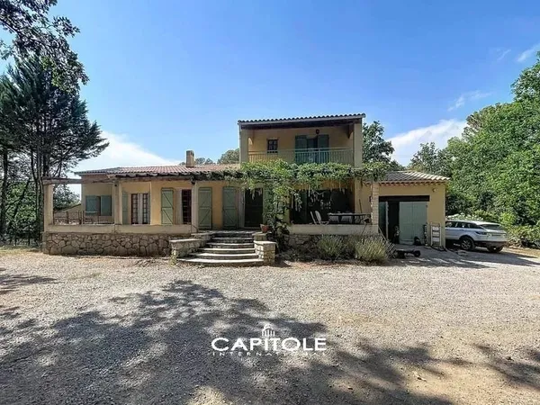 Spacieuse villa provençale à Callas ( Var) , 5 chambres