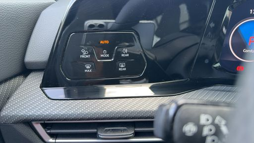 Volkswagen Golf 1.5 eTSI 130 DSG7 - R-Line – 2022 – 39538 km – Hybride essence – Boîte Automatique — photo 14