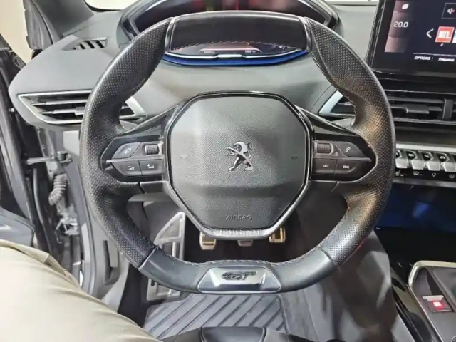 Peugeot 3008 1.2 puretech 130ch s&amp;s gt — photo 15