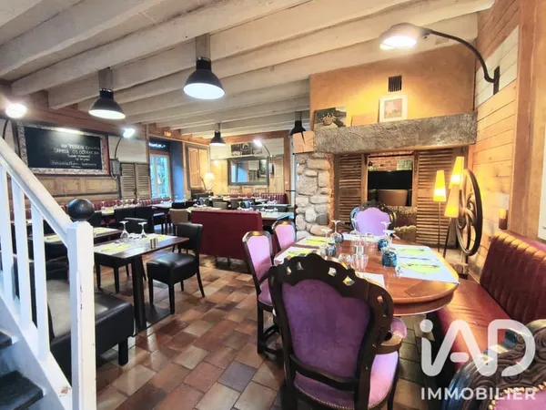 Fonds de commerce 5 pièces 330 m²