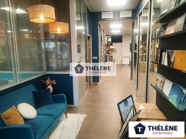 Local commercial 143 m²