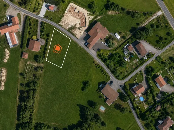 Terrain à bâtir de 1246 m²