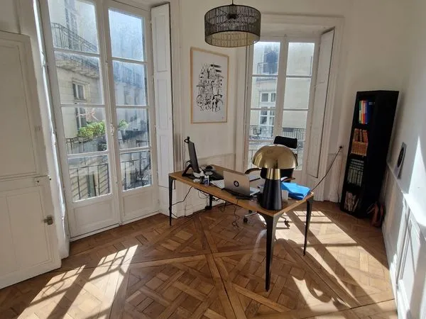 Bureaux 100m² - HYPERCENTRE