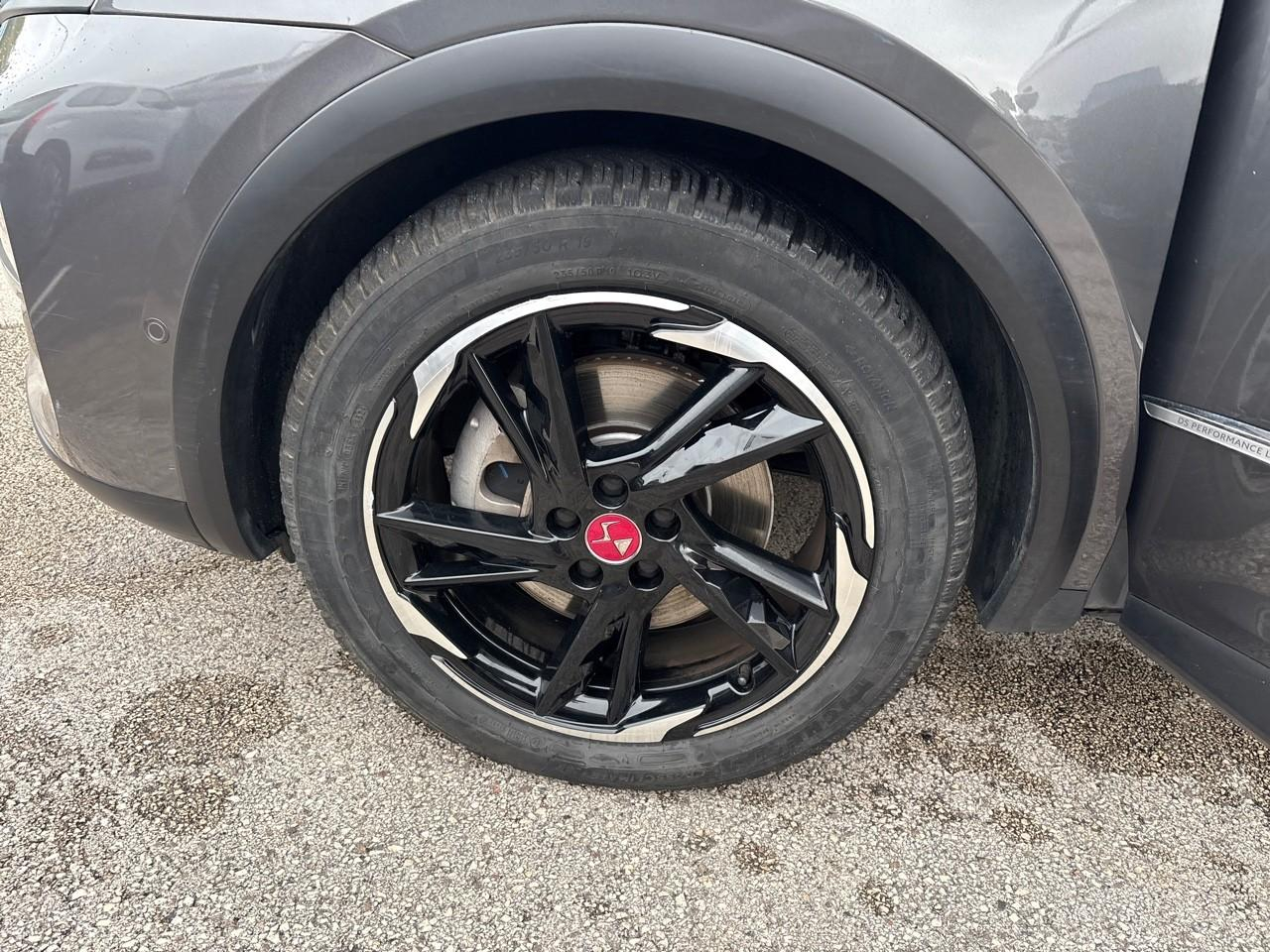 Ds Ds 7 crossback hybride e-tense 300 eat8 4x4 performance line+ — photo 11