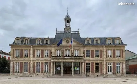 Local commercial 142 m² Maisons-Alfort