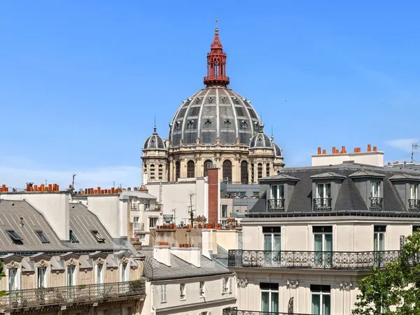 Appartement de réception contemporain avec vue imprenable sur Saint-Augustin