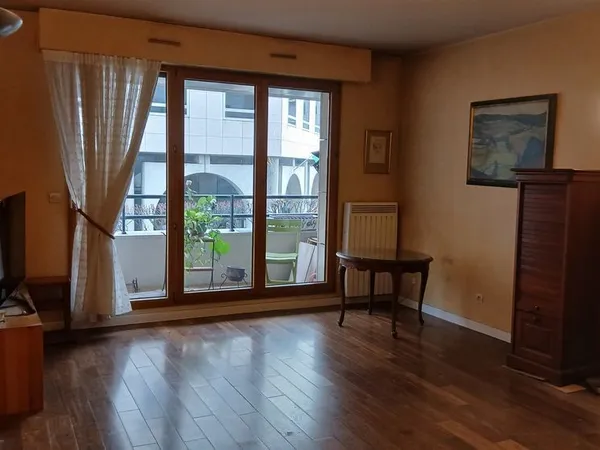 APPARTEMENT RUEIL-MAMAISON 80 m2 - 4 pièces