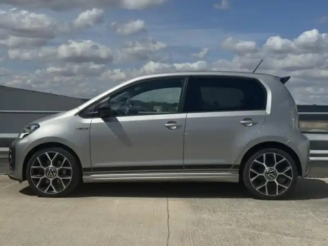 Volkswagen Up ! 1.0 115ch bluemotion technology gti 5p — photo 7