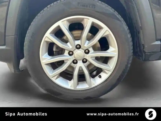 Jeep Compass 1.3 gse t4 130 ch bvm6 — photo 9