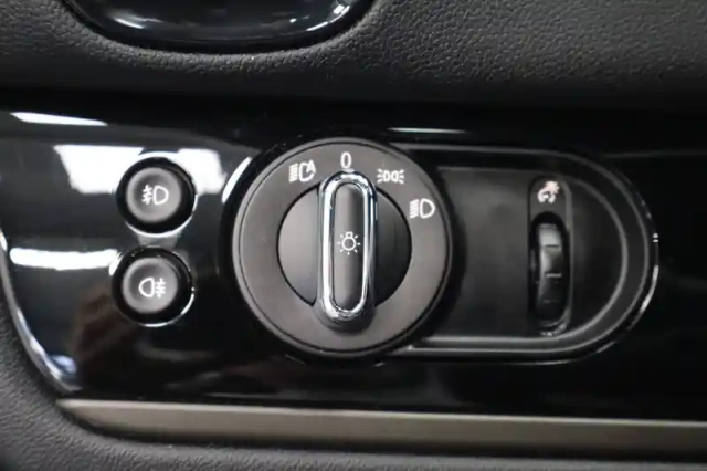 Mini Mini countryman 125 - 95 ch all4 bva6 — photo 66