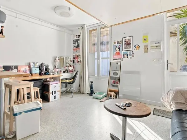 Studio 1 pièce 20 m²