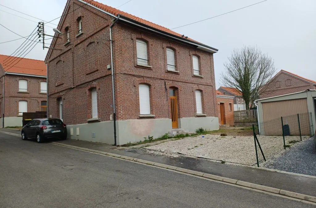 Photo 1