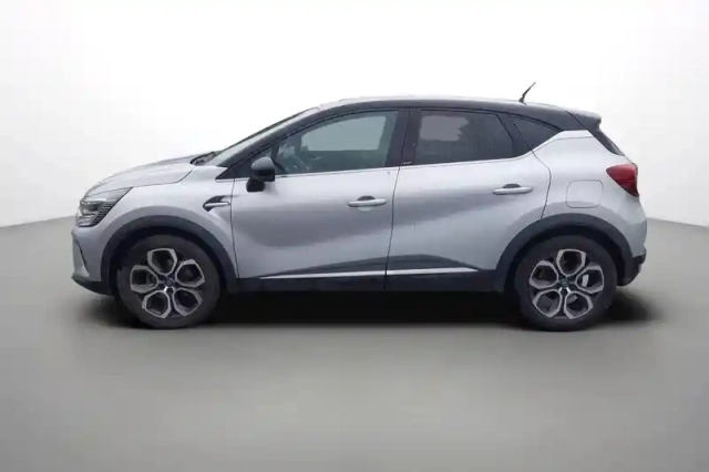 Renault Captur e-tech plug-in 160 - 21 — photo 3