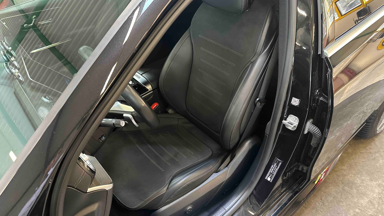 Mercedes Classe C 300 e 9G-Tronic e-Hybrid EQ — photo 30